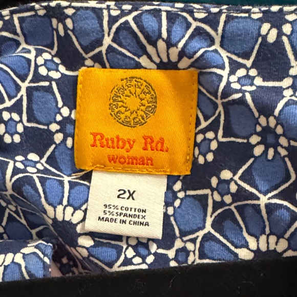 Ruby Rd. Navy and White Patterned Blouse - Picture 6 of 6